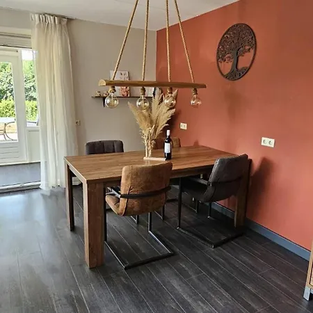 De Tepelenburg Apartman