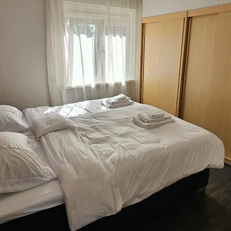 De Tepelenburg Apartman