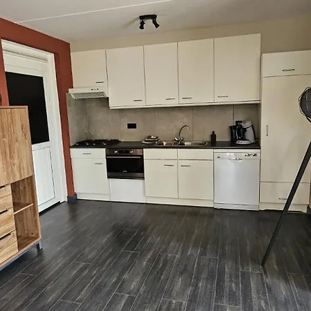 De Tepelenburg Апартаменты Harskamp